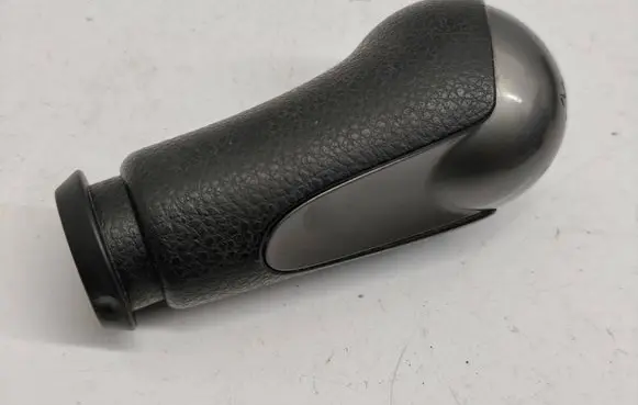 Nissan Note (E11) Gear lever shifter trim leather/knob 328659U00A
