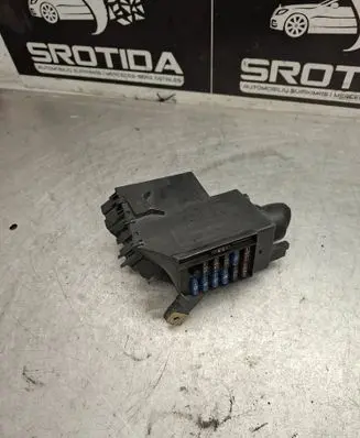 Mercedes-Benz E W210 Light switch 2105450104