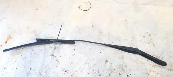 Ford Focus Front wiper blade arm