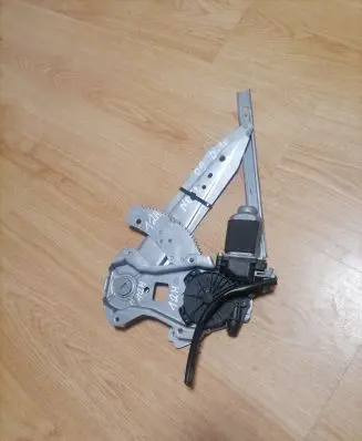 Nissan Note (E11) Rear door window regulator with motor 400929B