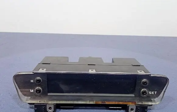 Radio/CD/DVD/GPS head unit