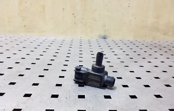 Jeep Grand Cherokee Sensor 68053596AA 0265005319