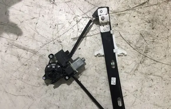 Seat Ibiza IV (6J,6P) Rear door window regulator with motor 0130822695 5Q0959407
