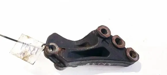 Honda FR-V Engine mounting bracket 2sjh