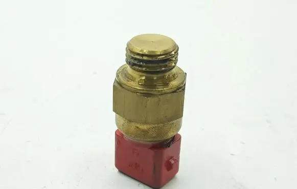 Coolant temperature sensor
