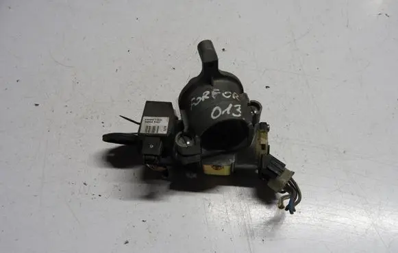 Smart ForFour I Ignition lock 4408A039