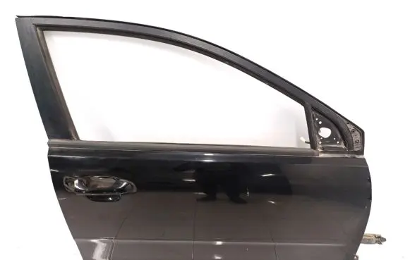 Door (2 Door Coupe)