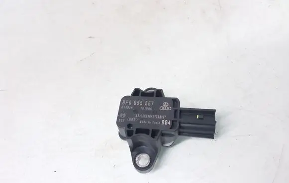 Audi A4 S4 B7 8E 8H Airbag deployment crash/impact sensor 8P0955557