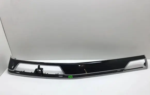 BMW 7 G11 G12 Radio/GPS head unit trim 6992255 NGS367 010374122018