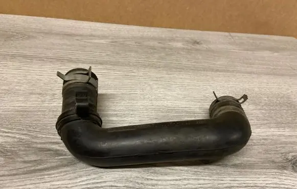 Ford Galaxy Breather hose/pipe 4M5Q6K666AA