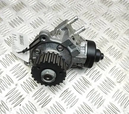 Audi A5 Fuel injection high pressure pump 04L130755E 0445010538