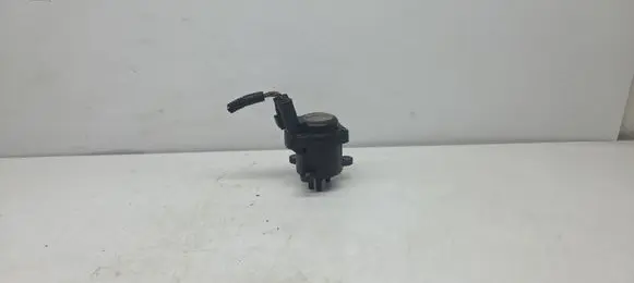 Volvo V70 EGR valve V29010703