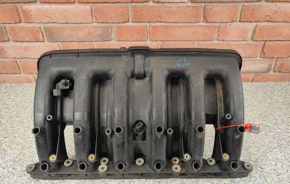 BMW 3 E46 Intake manifold 7523290