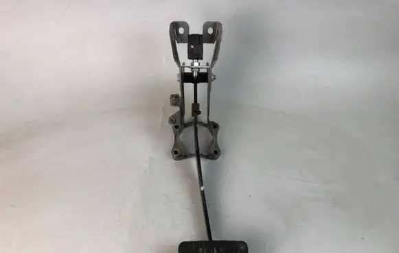 Subaru Outback Brake pedal