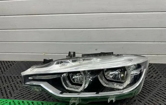 BMW 3 F30 F35 F31 Headlight/headlamp 9883501 1EX01210281 A9988350101