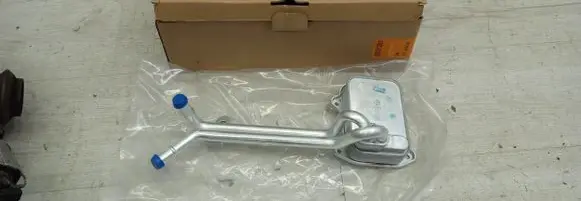 Engine oil radiator