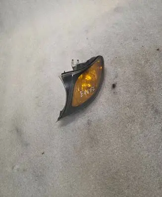 BMW 3 E46 Front indicator light 3887013 7165847