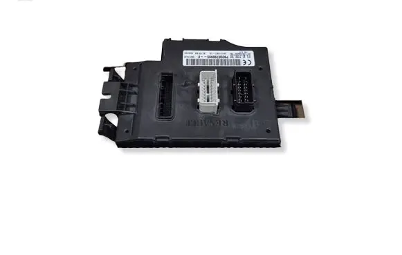 Opel Vivaro Comfort/convenience module P8200790995