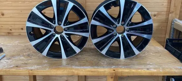 Mercedes-Benz E AMG W213 R18 alloy rim A2134015300 A2134013700