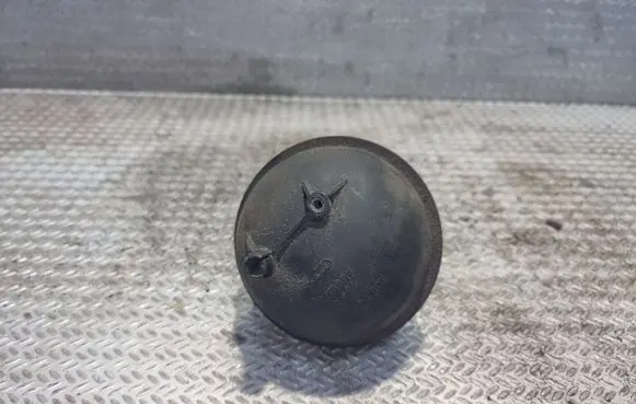 Vacuum air tank