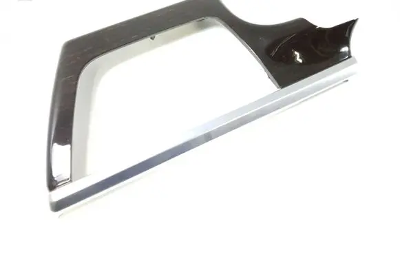 BMW 6 F12 F13 Dashboard side end trim 4692700