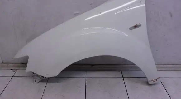 Mitsubishi Outlander Fender