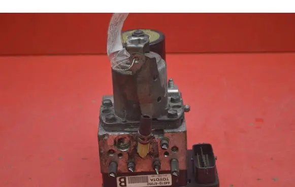 Toyota Prius (NHW20) ABS Pump 44510-47050