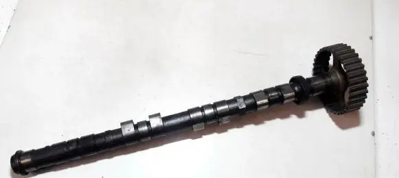 Ford Galaxy Camshaft 