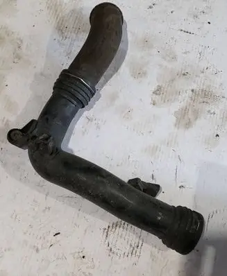 Volkswagen Golf V Intercooler hose/pipe 1K0145762AD 0281002401