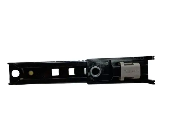Opel Mokka Seat belt height adjuster 13585757
