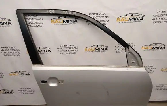 Suzuki Grand Vitara II Front door