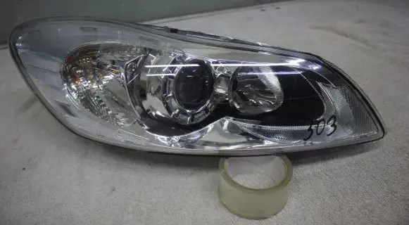 Volvo C30 Headlight/headlamp 31299815