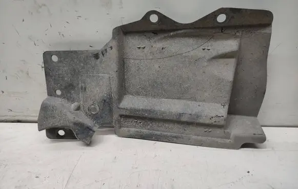 Nissan Qashqai Front underbody cover/under tray 64838JD00A