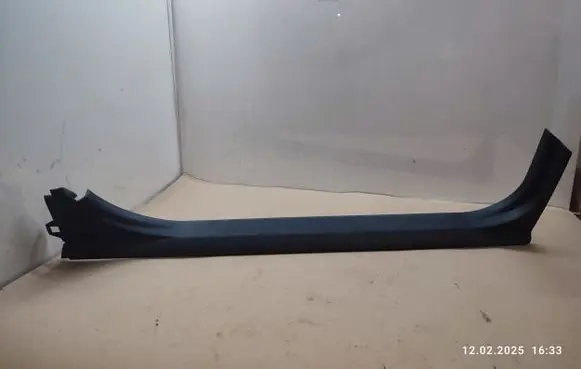 Volvo XC90 Front sill trim cover 1110136