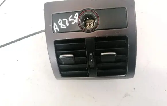 Audi A6 S6 C5 4B Dash center air vent grill 4B0815743
