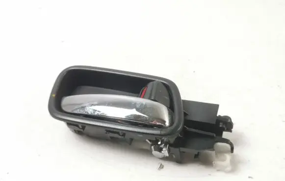 Honda CR-V Rear door interior handle