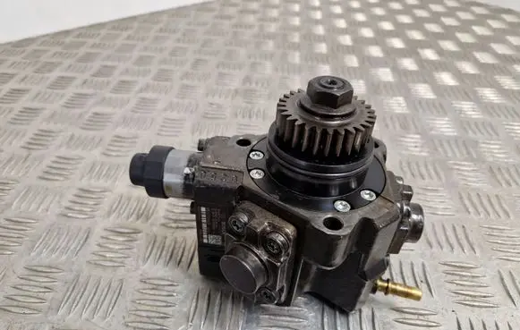 Fiat Talento Fuel injection high pressure pump 0445010404