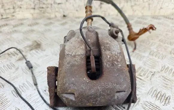 BMW 5 E39 Rear brake caliper 