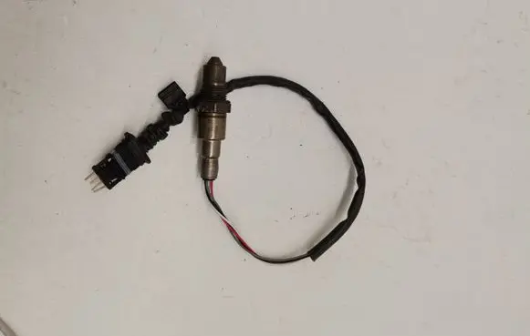 BMW 7 G11 G12 Lambda probe sensor 8593852