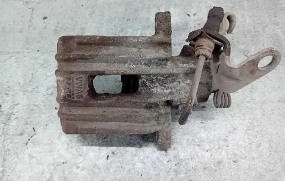 Rear brake caliper