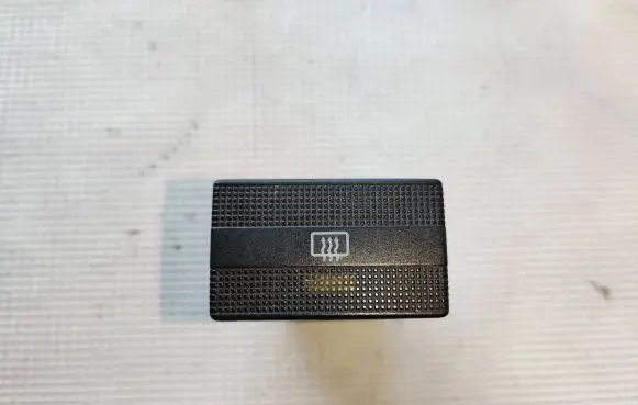 Volkswagen Transporter - Caravelle T4 Windscreen/window heater switch 703959621