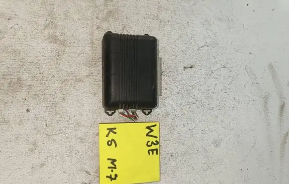 Volkswagen Golf IV Other relay 015523030023403