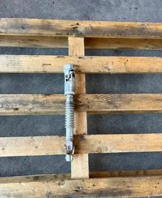BMW 2 F45 Steering column universal joint 6865653