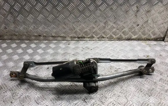 Audi A4 S4 B5 8D Front wiper linkage and motor 8D1955113B 0390241132 8D1955023F