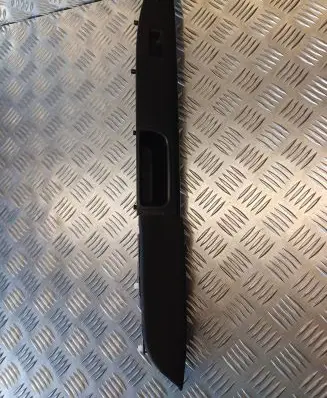Suzuki SX4 Electric window control switch 8374555L10 62J001181T