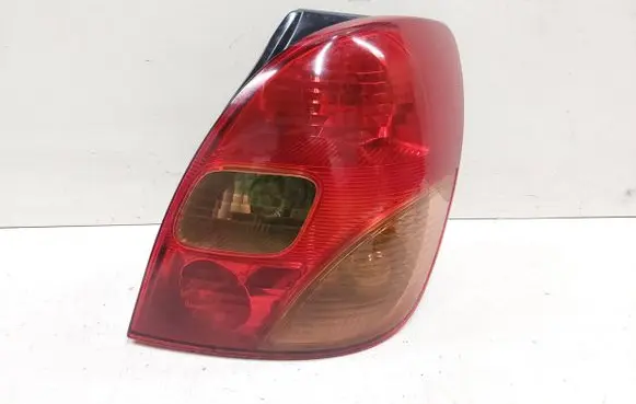 Toyota Corolla Verso E121 Rear/tail lights E49824 STANLEY1371 RS12A