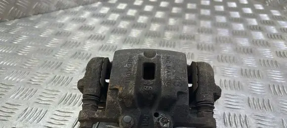 Nissan Qashqai Front brake caliper