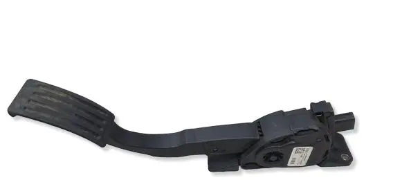 Volvo V40 Cross country Accelerator throttle pedal 31280598 6PV01036825
