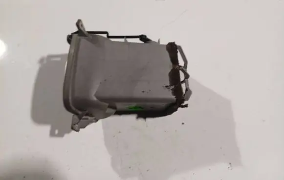 Dash center air vent grill