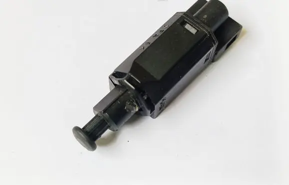 Brake pedal sensor switch